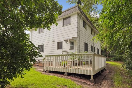 501 Shadyside Circle, Hopkins, MN 55343