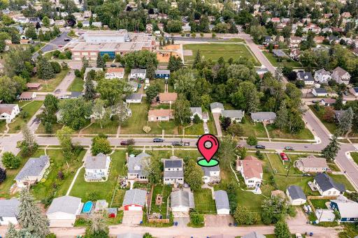 This home is walking distance to Lester Park, Brighton Beach and Lester Park Elementary