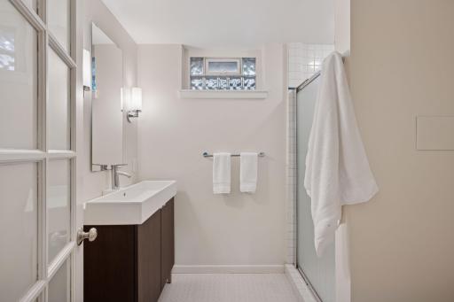 8254 Westwood Hills Curve, Saint Louis Park, MN 55426