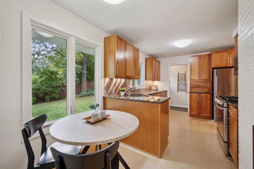 8254 Westwood Hills Curve, Saint Louis Park, MN 55426