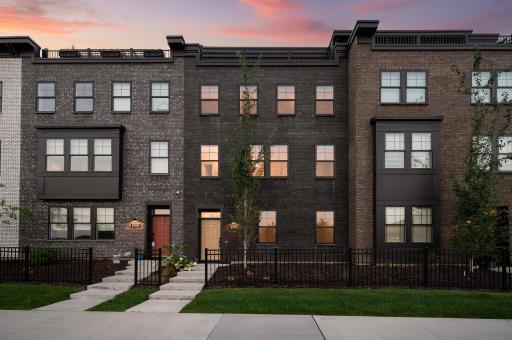 875 W Falls Passage, C, Saint Paul, MN 55116