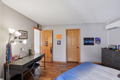 2960 Highland Court, Mound, MN 55364