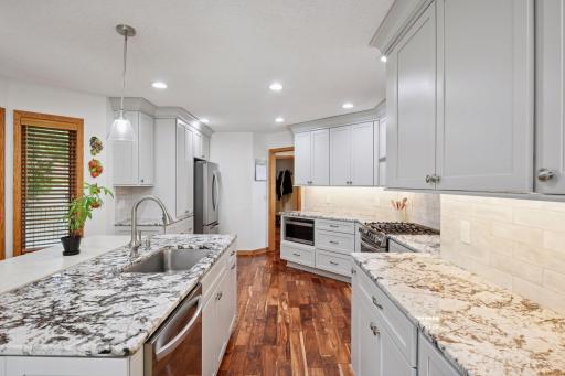 2960 Highland Court, Mound, MN 55364