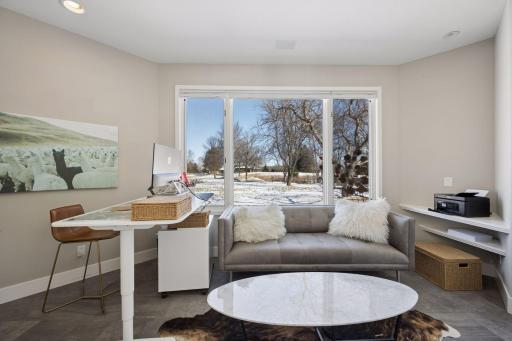 525 Navajo Road W, Medina, MN 55340