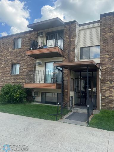 2650 S 15th Street S, 203, Fargo, ND 58103