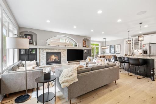 1756 Lafayette Lane, Mound, MN 55364