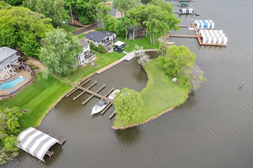 1756 Lafayette Lane, Mound, MN 55364