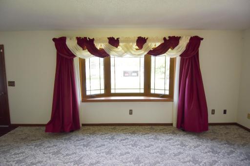 432 E 2nd Street, Argyle, MN 56713