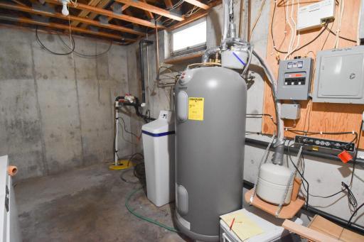 432 E 2nd Street, Argyle, MN 56713