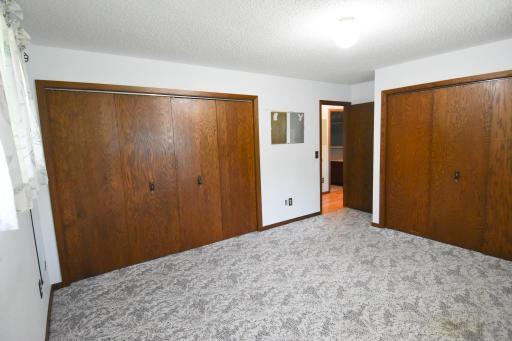 432 E 2nd Street, Argyle, MN 56713