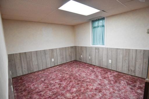 432 E 2nd Street, Argyle, MN 56713