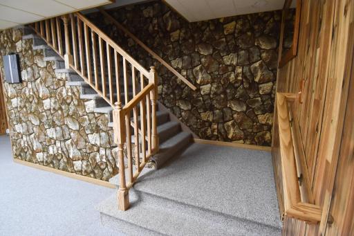 432 E 2nd Street, Argyle, MN 56713