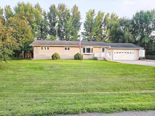 432 E 2nd Street, Argyle, MN 56713