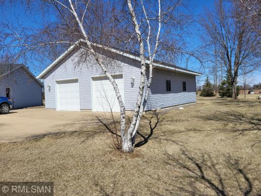 1880 45th Street SE, Saint Cloud, MN 56304