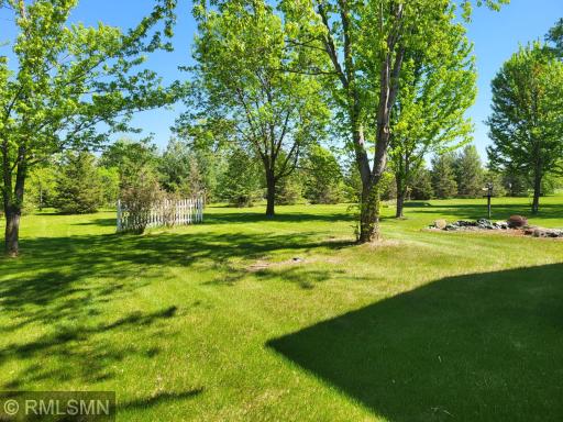 1880 45th Street SE, Saint Cloud, MN 56304