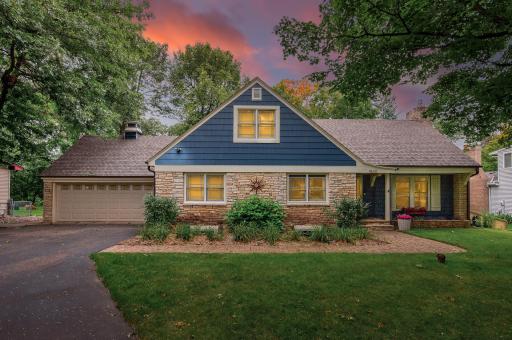 8600 Riverview Lane, Brooklyn Park, MN 55444