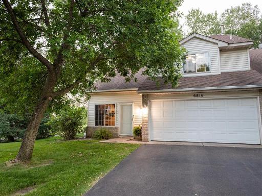 6816 Benton Circle, #35, Inver Grove Heights, MN 55076