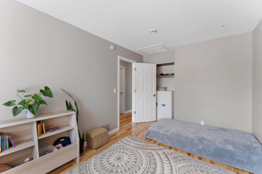 10340 Wyoming Avenue S, Minneapolis, MN 55438