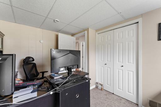 10340 Wyoming Avenue S, Minneapolis, MN 55438