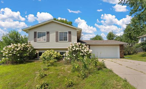 10340 Wyoming Avenue S, Minneapolis, MN 55438