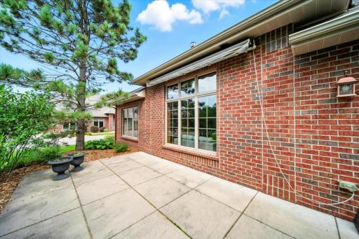 77 Deerwood Court, Hudson, WI 54016