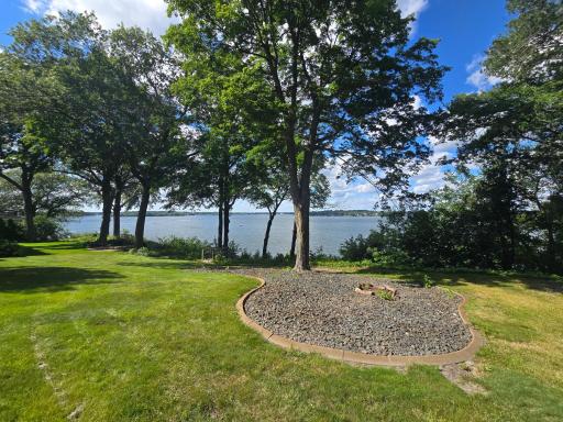 25810 Birch Bluff Road, Excelsior, MN 55331