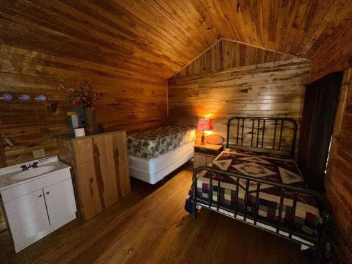 24568 Klopries Road NW, Grygla, MN 56727