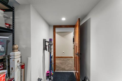 8208 Abbott Avenue S, Minneapolis, MN 55431