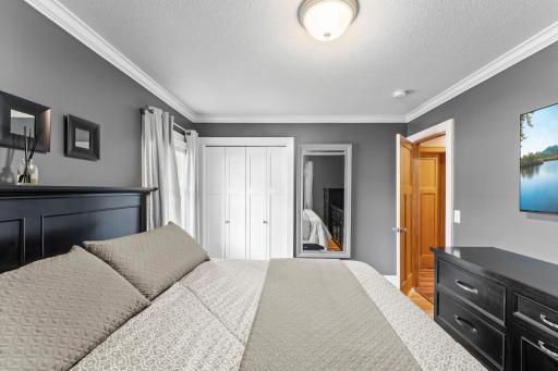 8208 Abbott Avenue S, Minneapolis, MN 55431