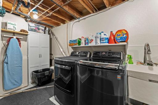 8208 Abbott Avenue S, Minneapolis, MN 55431
