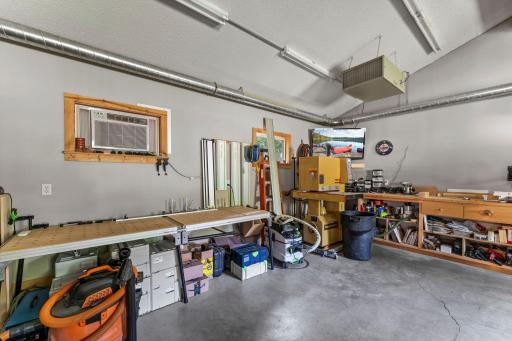 8208 Abbott Avenue S, Minneapolis, MN 55431