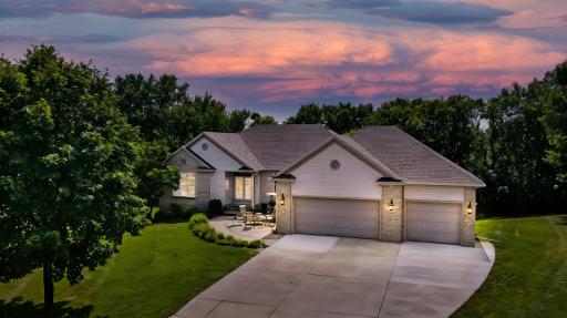375 Breckenridge Place, Owatonna, MN 55060