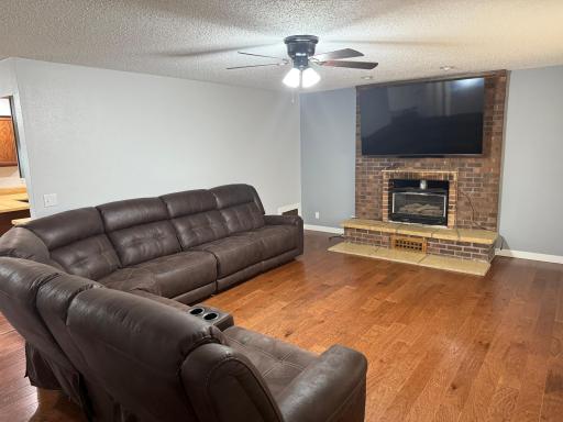 1007 2nd Street SE, Roseau, MN 56751