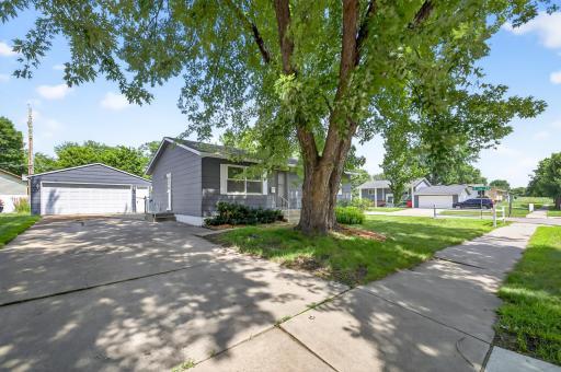 1903 43rd Street NW, Rochester, MN 55901