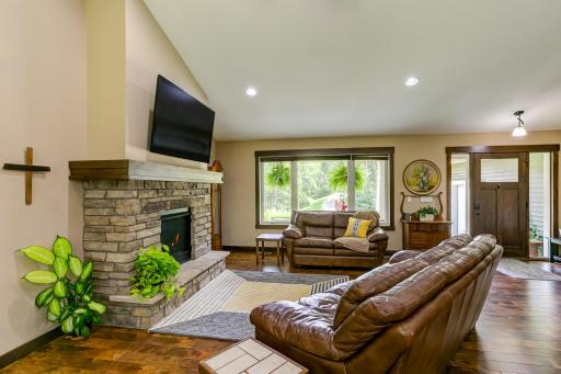 912 216th Avenue, Somerset, WI 54025