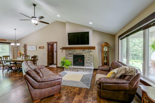 912 216th Avenue, Somerset, WI 54025