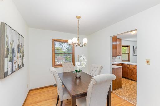 136 White Bear Avenue N, Saint Paul, MN 55106