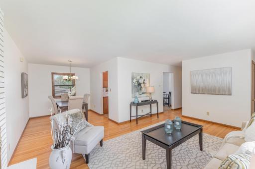 136 White Bear Avenue N, Saint Paul, MN 55106