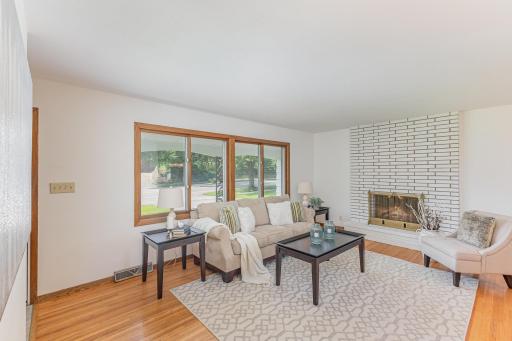 136 White Bear Avenue N, Saint Paul, MN 55106