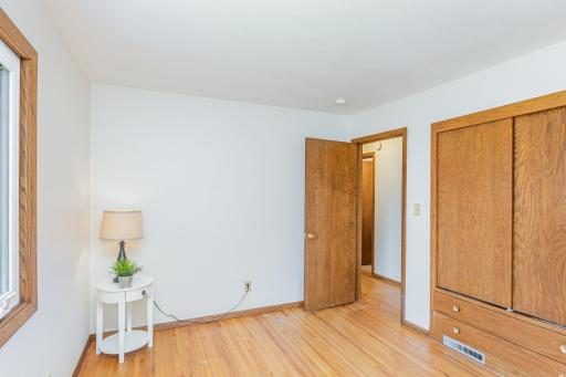 136 White Bear Avenue N, Saint Paul, MN 55106