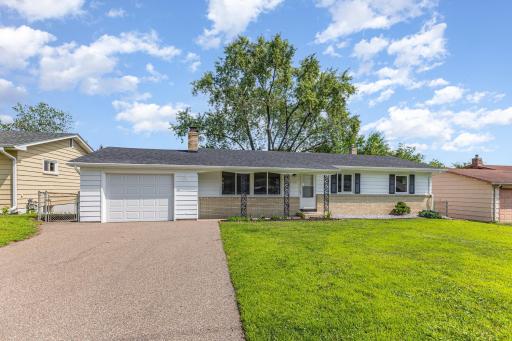 136 White Bear Avenue N, Saint Paul, MN 55106