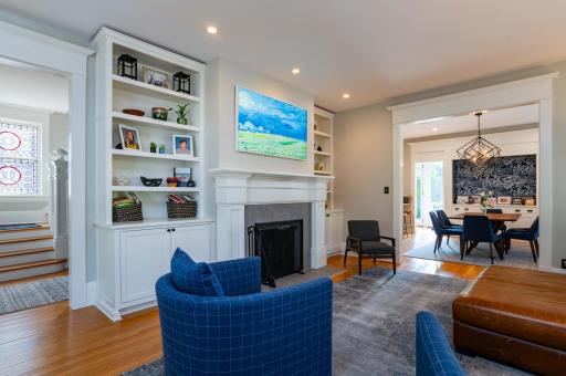 976 Lincoln Avenue, Saint Paul, MN 55105