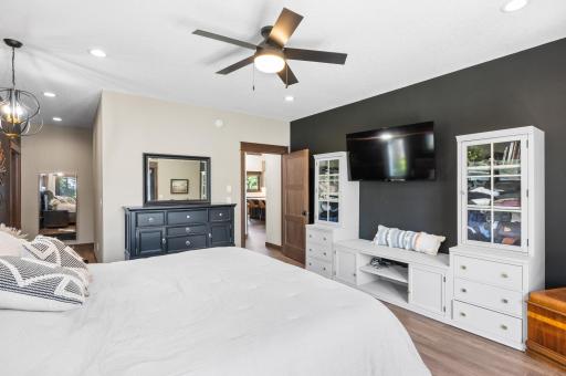 719 Glacier Avenue, Alexandria, MN 56308