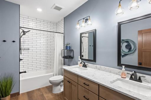 719 Glacier Avenue, Alexandria, MN 56308