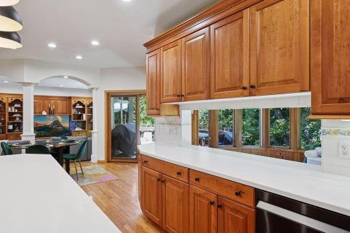 14709 White Oak Drive, Burnsville, MN 55337