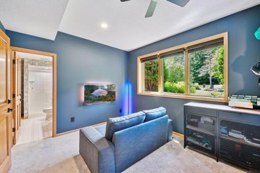 14709 White Oak Drive, Burnsville, MN 55337