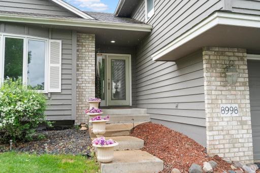 8998 Montegue Terrace, Minneapolis, MN 55443