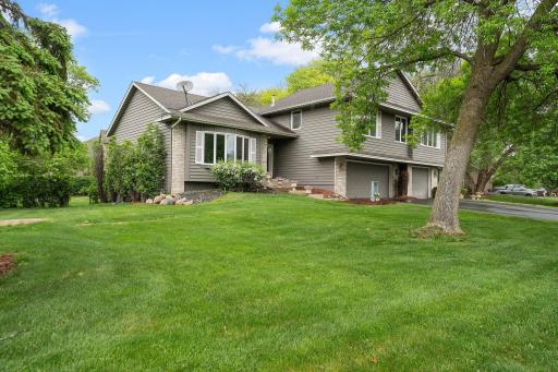8998 Montegue Terrace, Minneapolis, MN 55443