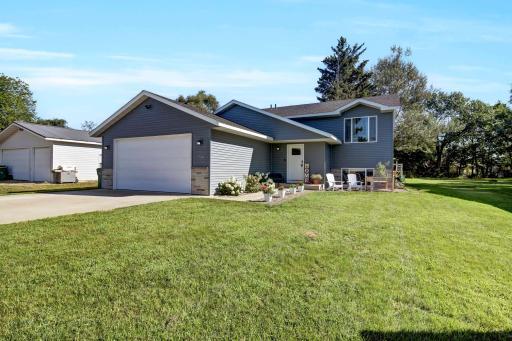 7710 Church Street, Clear Lake, MN 55319