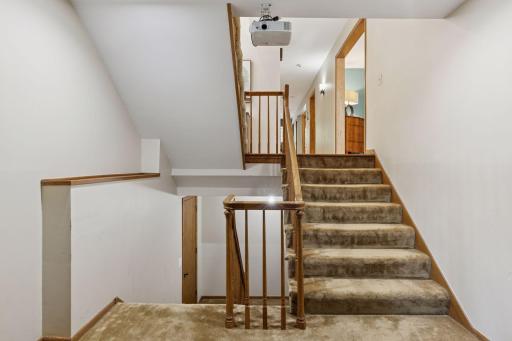 1349 Tamberwood Trail, Woodbury, MN 55125
